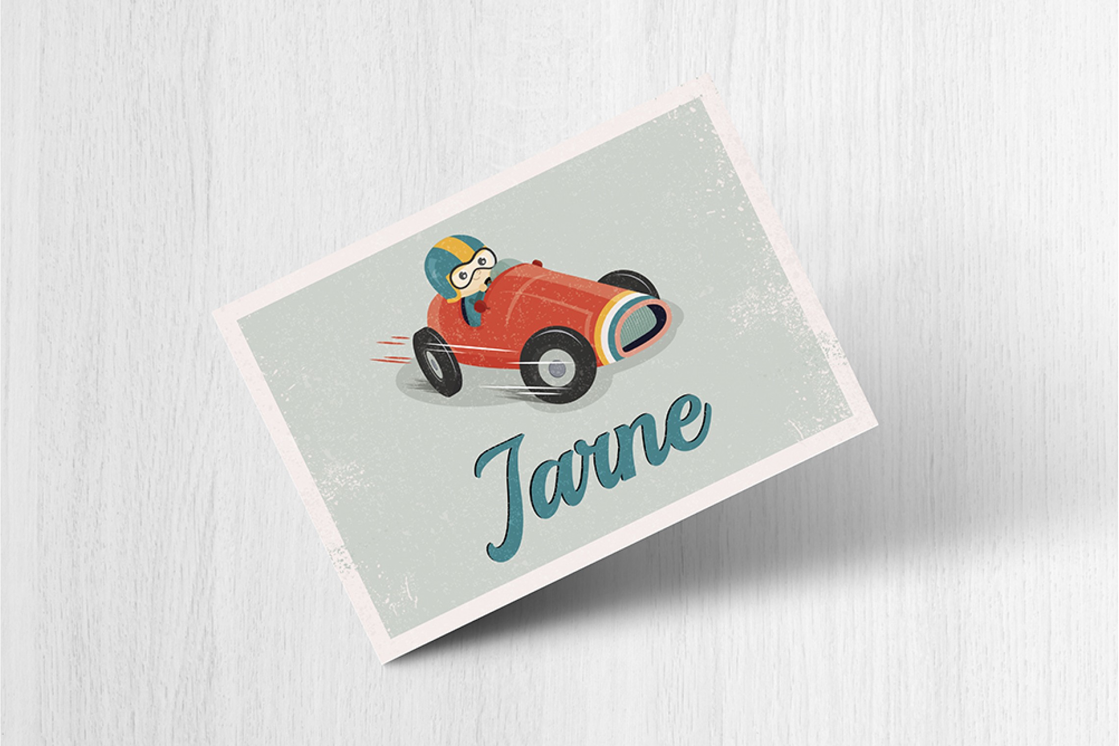 Jongen in racewagen